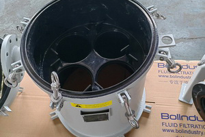 �ЙC(j��)�܄��^�V��/